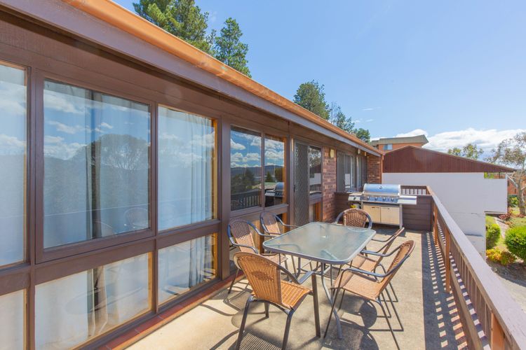 Snowy Saga – 2/46 Gippsland Street