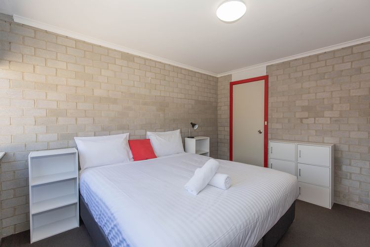 Tanderra – 18/28 Park Road