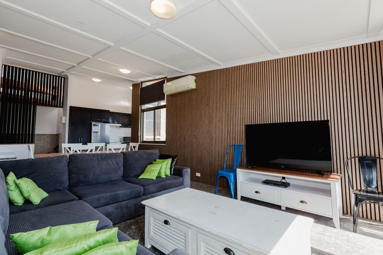 Tanderra – 18/28 Park Road