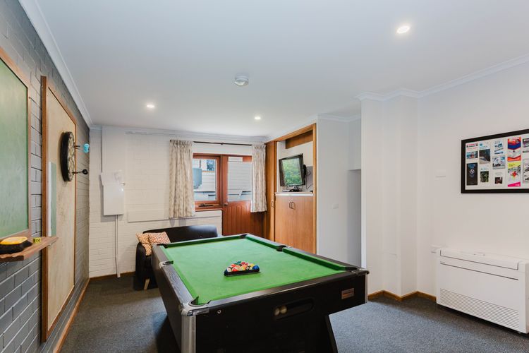 The Lakefront – 2/69 Townsend Street