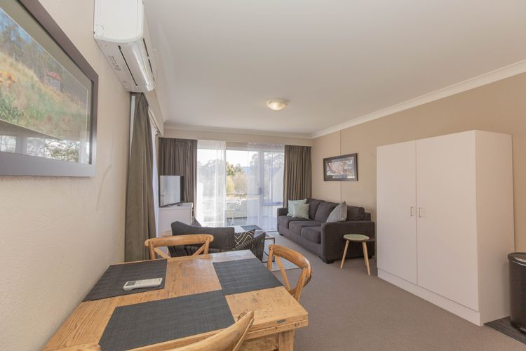 Horizons – 501/10 Kosciuszko Road
