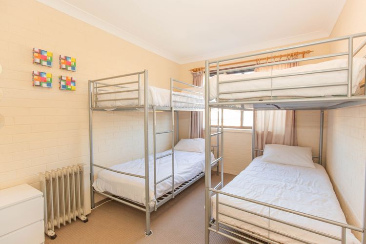 Central Park – 18/1 Snowy River Avenue