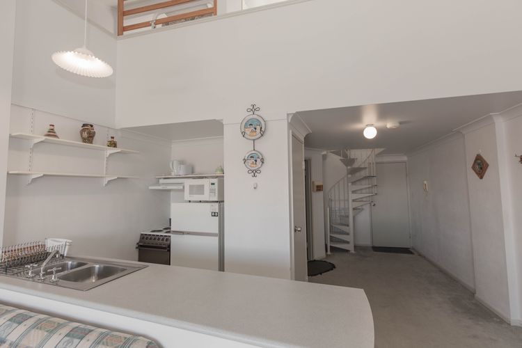 Razorback – 1/1 Gippsland Street