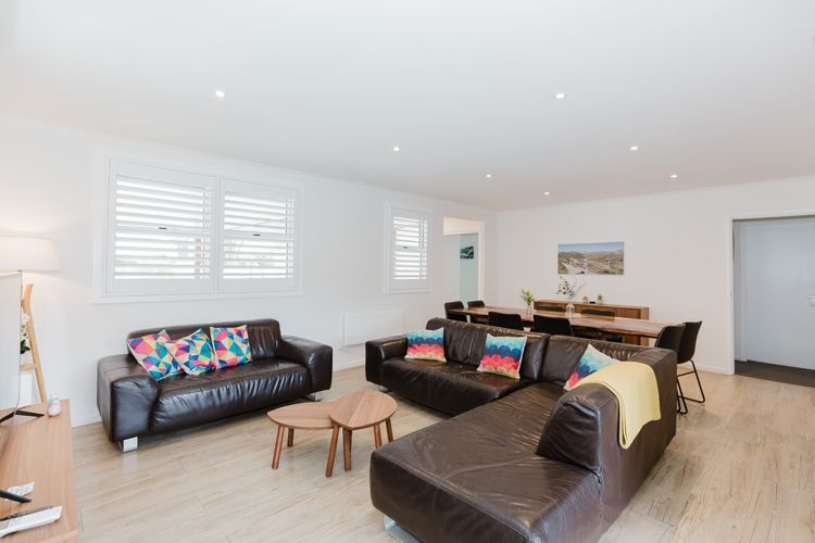 46 Banjo Paterson Crescent