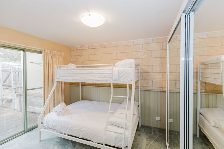 Glacialis – 4/5 Penders Court