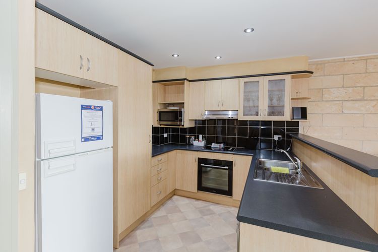 Glacialis – 4/5 Penders Court