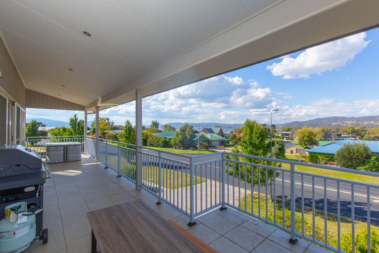 Alpine Retreat – 107A Gippsland Street