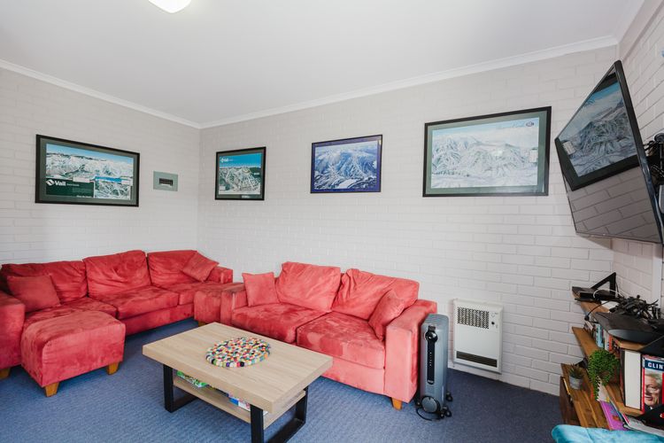Summit – 13/35 Clyde Street