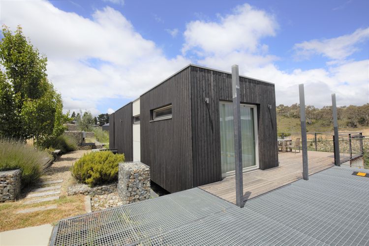 Jindy Haus – 1 / 76 Kunama Drive