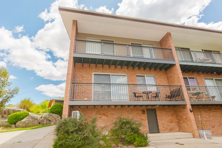 Ollie’s Place – 1/15 Cobbon Crescent