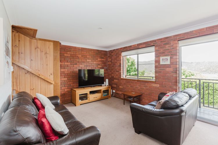 Ollie’s Place – 1/15 Cobbon Crescent