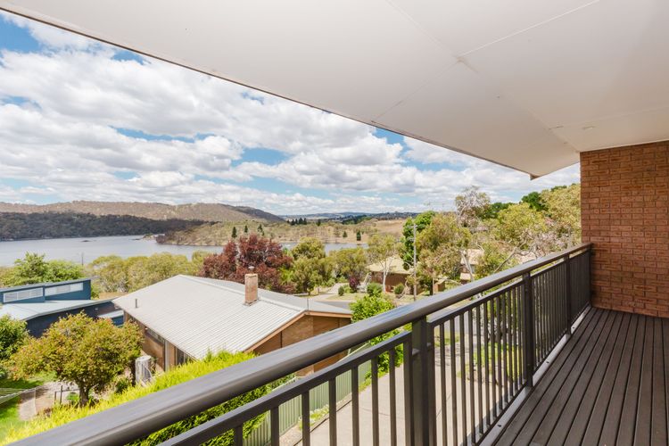 Ollie’s Place – 1/15 Cobbon Crescent