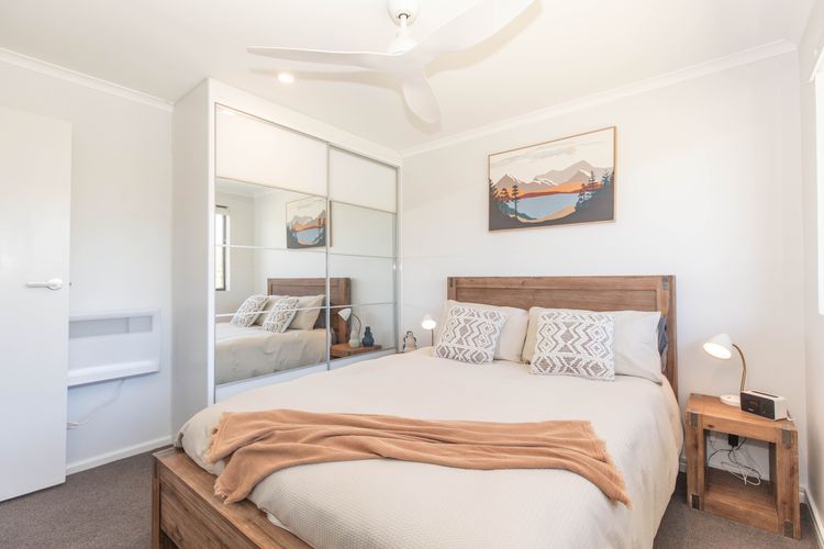 Lakeside Breeze – 1/58 Townsend Street