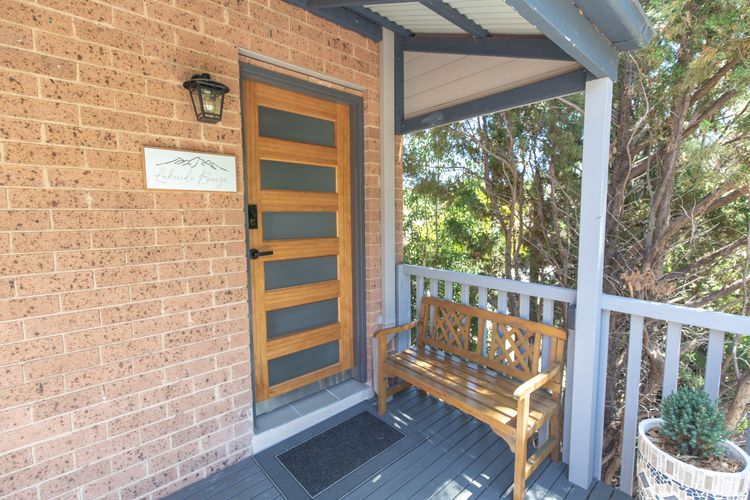 Lakeside Breeze – 1/58 Townsend Street