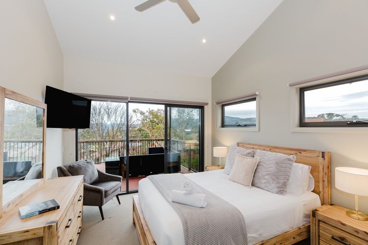 Bogong Lakeview – 1/19 Bogong Street