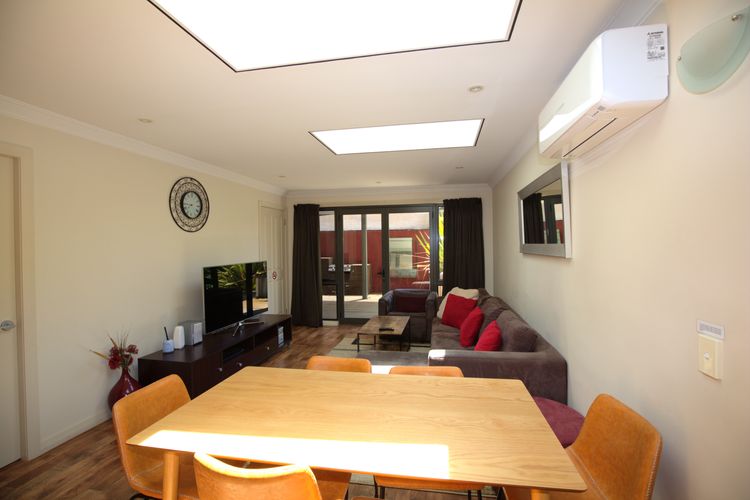 Bogong Retreat – 19 Bogong Street
