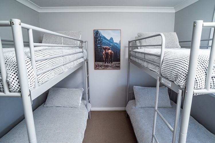 Aspect – 2/8a Poley Cow Lane