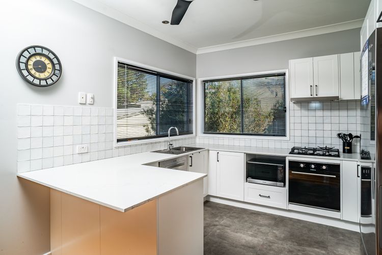 Aspect – 2/8a Poley Cow Lane