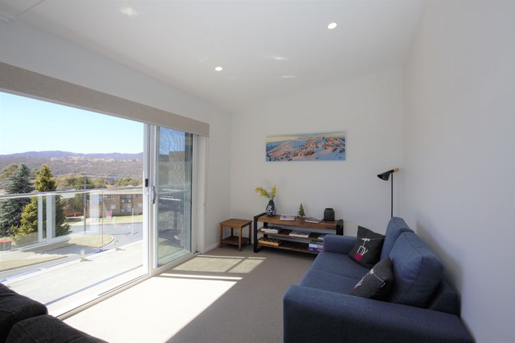 Snoqualmie – 3/2 Cobbodah St
