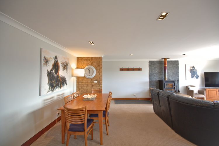 Aviemore – 4/14 Cobbodah Street