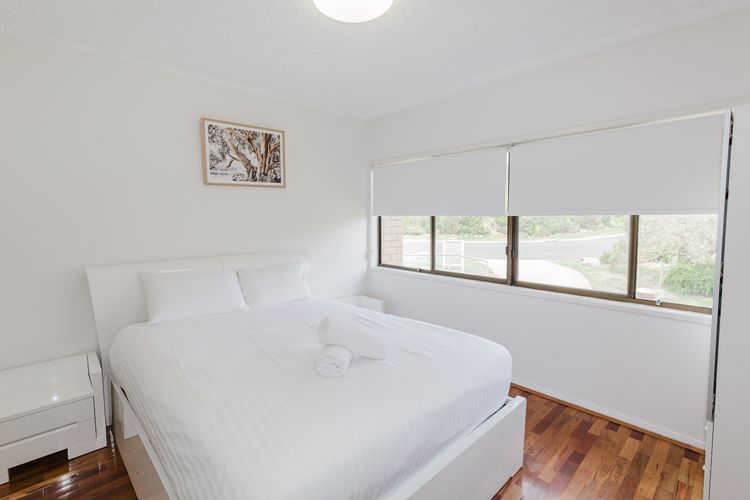 Alpine Mountain View 34 /13 Kirwan Close
