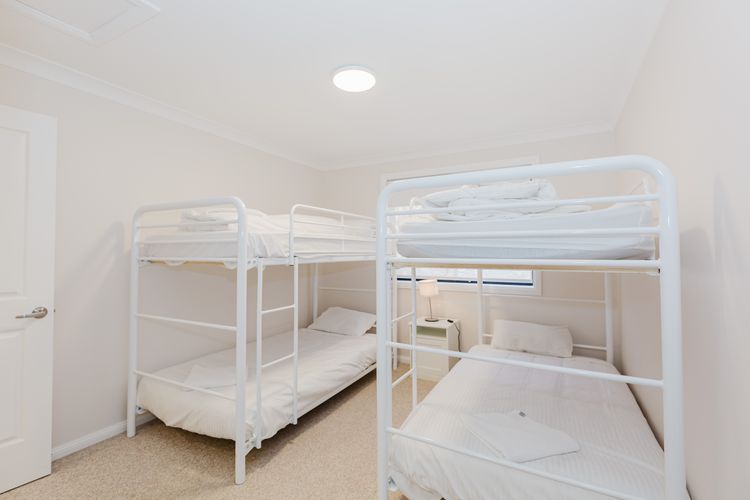 4/1 Penders Court