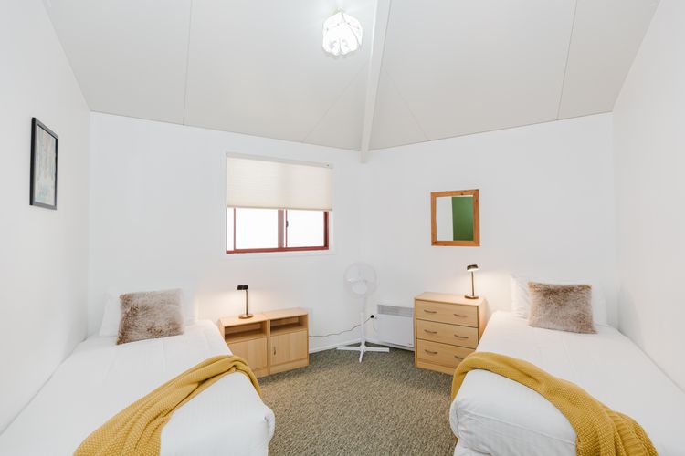 Holey Cow! 3/3 Poley Cow Lane