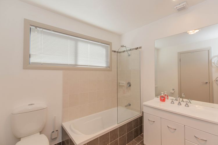 Banjo’s Way 2 – 2/23 Banjo Paterson Cres
