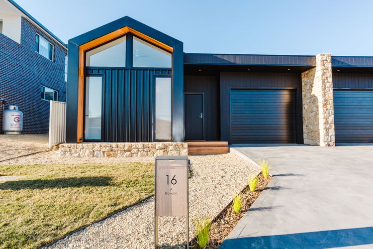 16A Rawson Street