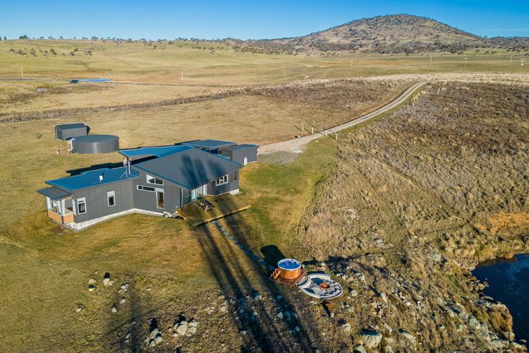 River K Lodge – 4 Eagle View Road