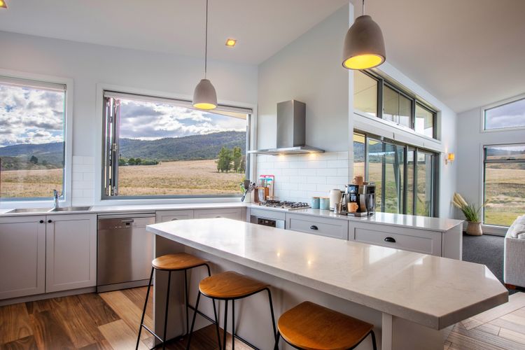 River K Lodge – 4 Eagle View Road