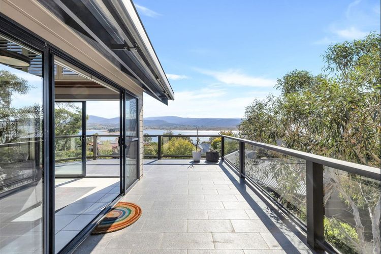Blue Peaks Chalet – 15 Rainbow Drive