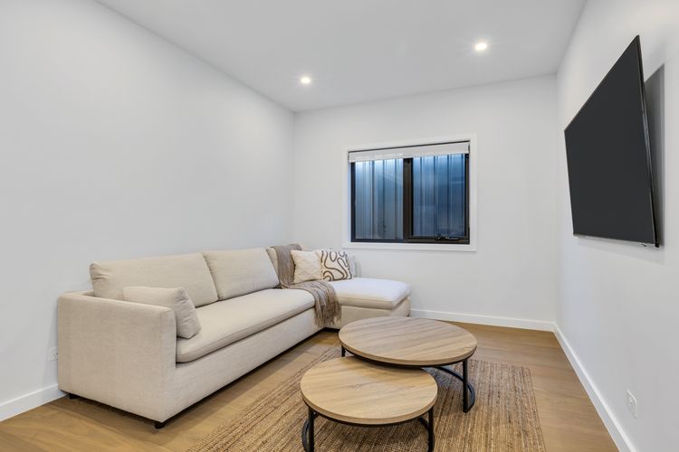 14 Abbott Street – Entire