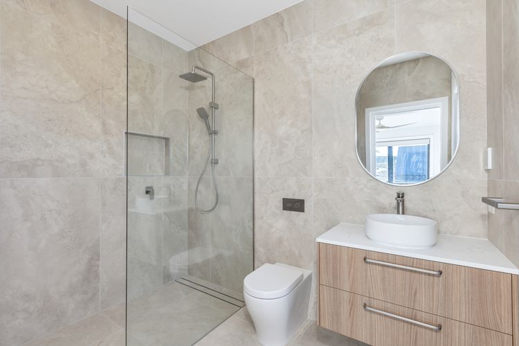 14 Abbott Street – Entire