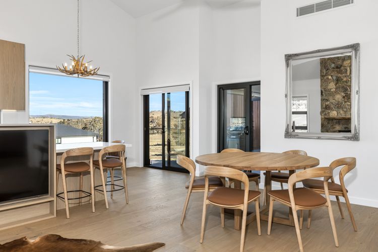 14 Abbott Street – House