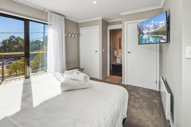 Albi Celeste – 2/9 Park Road