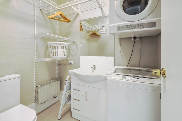 Albi Celeste – 2/9 Park Road