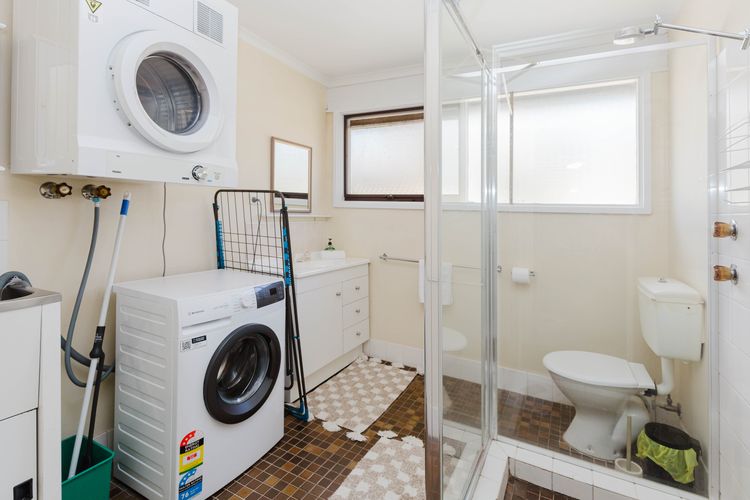 Snowy Saga – 3/46 Gippsland Street