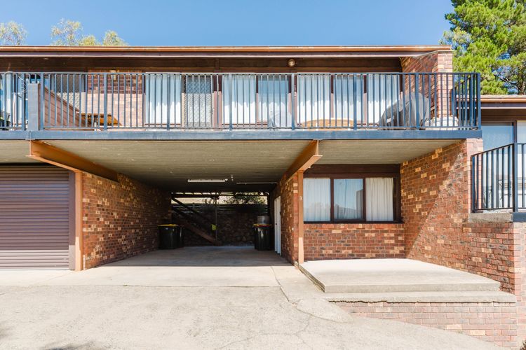 Snowy Saga – 3/46 Gippsland Street