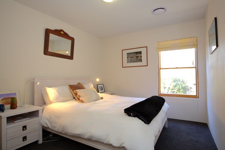 Mountain Zen – 94 Chongs Road