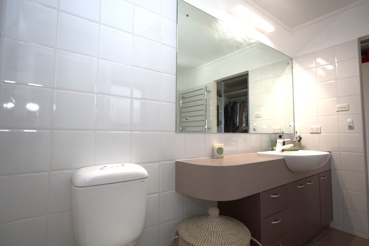 Mountain Zen – 94 Chongs Road