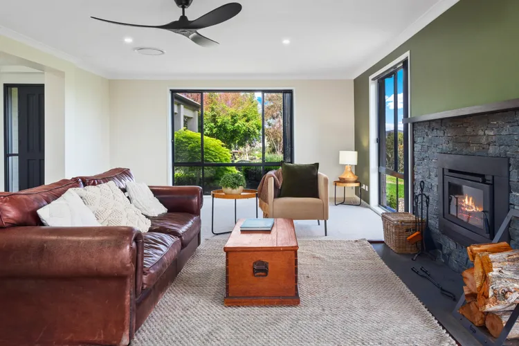 Snowy Mountains Retreat – 10 Mowamba Way