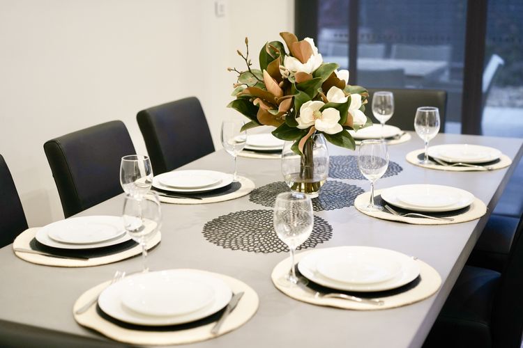 Pinecone Lodge – 38 Twynam Street