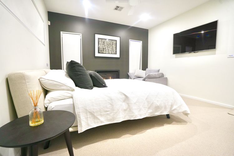 Pinecone Lodge – 38 Twynam Street