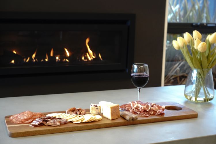 Pinecone Lodge – 38 Twynam Street