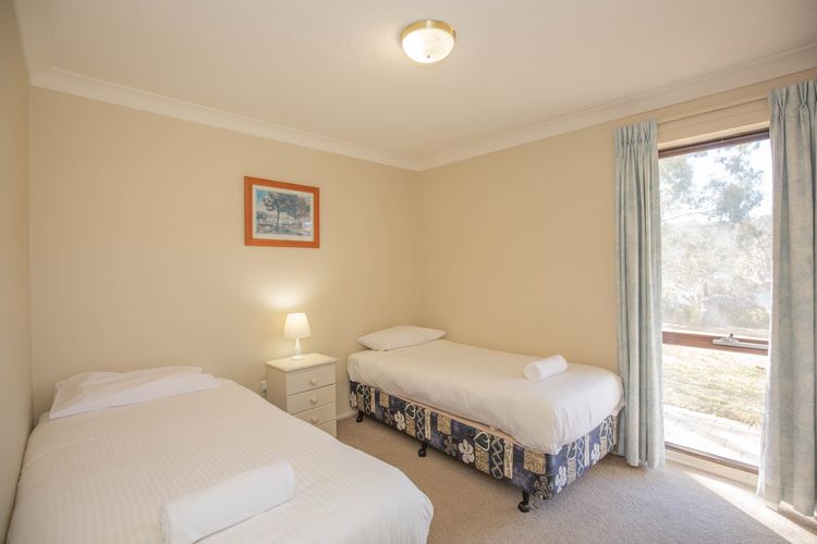 Banksia – 2/35 Townsend Street