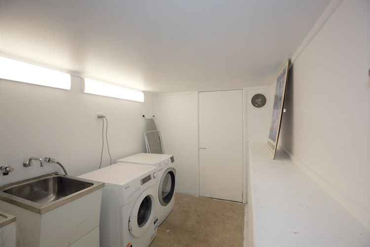 Blizzard Bunny Lodge – 43 Gippsland Street