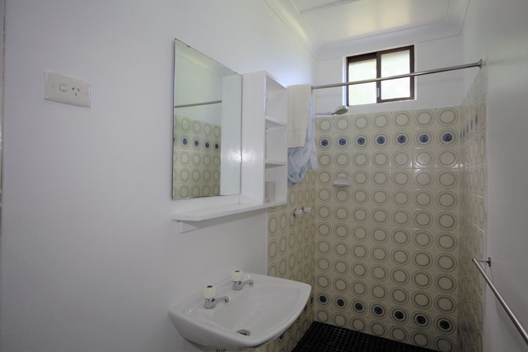Blizzard Bunny Lodge – 43 Gippsland Street