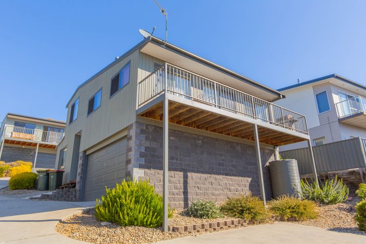 Boronia – 4/30 Nettin Circuit