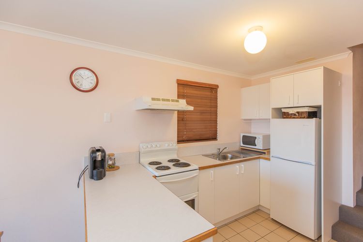 Cascades – 13/3 Kurrajong Street